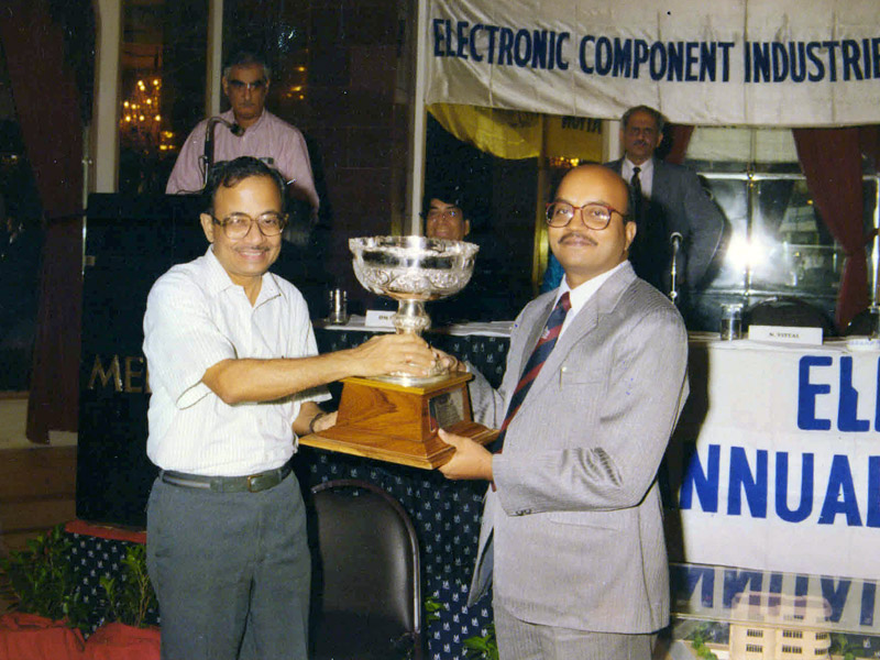 AWARDS FOR EXCELLENCE IN RESEARCH AND DEVELOPMENT – 1993 - 94